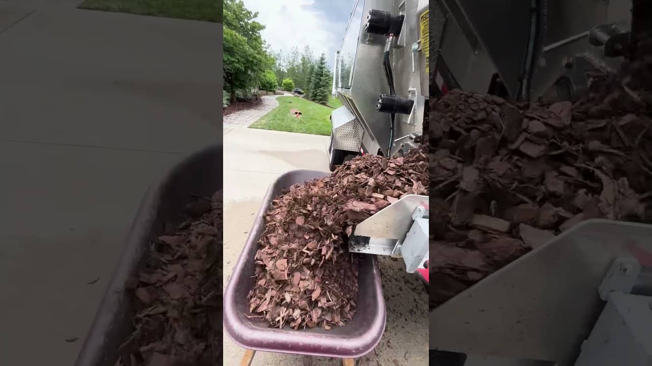 Leafstone Landscapes loves the Mulch Mule!